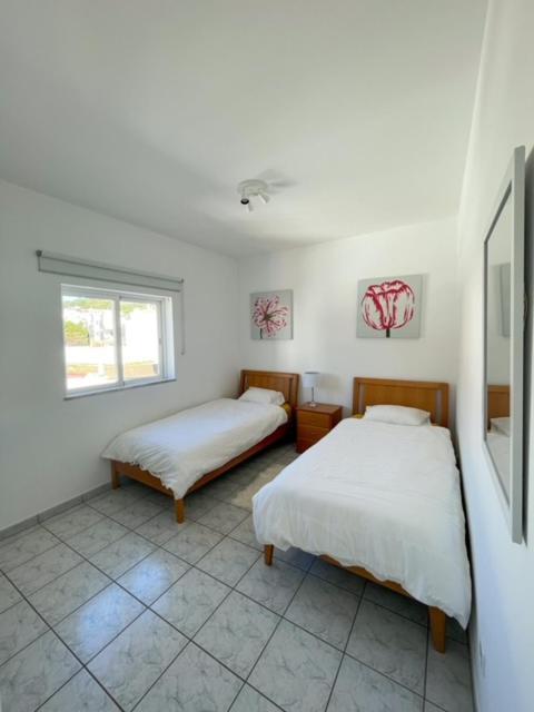 Linha D Agua - Ap Apartment Salema Exterior photo