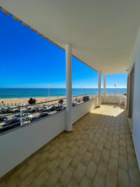 Linha D Agua - Ap Apartment Salema Exterior photo